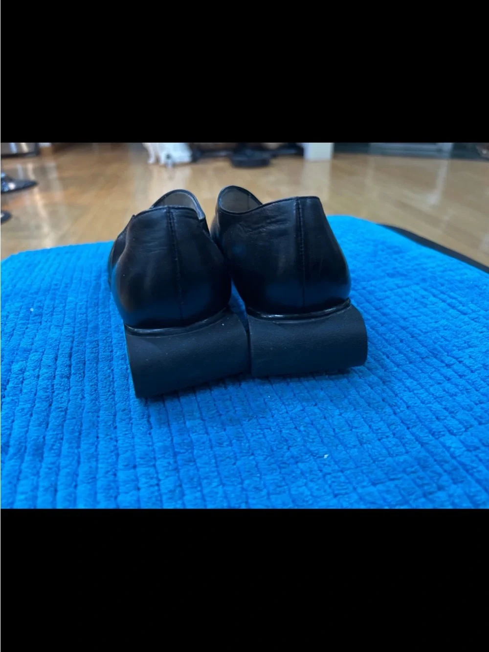 Lisa Tucci black leather